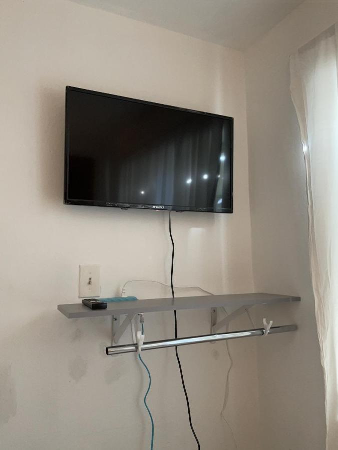 Habitacion Centrica Calle 8 Miami Kültér fotó
