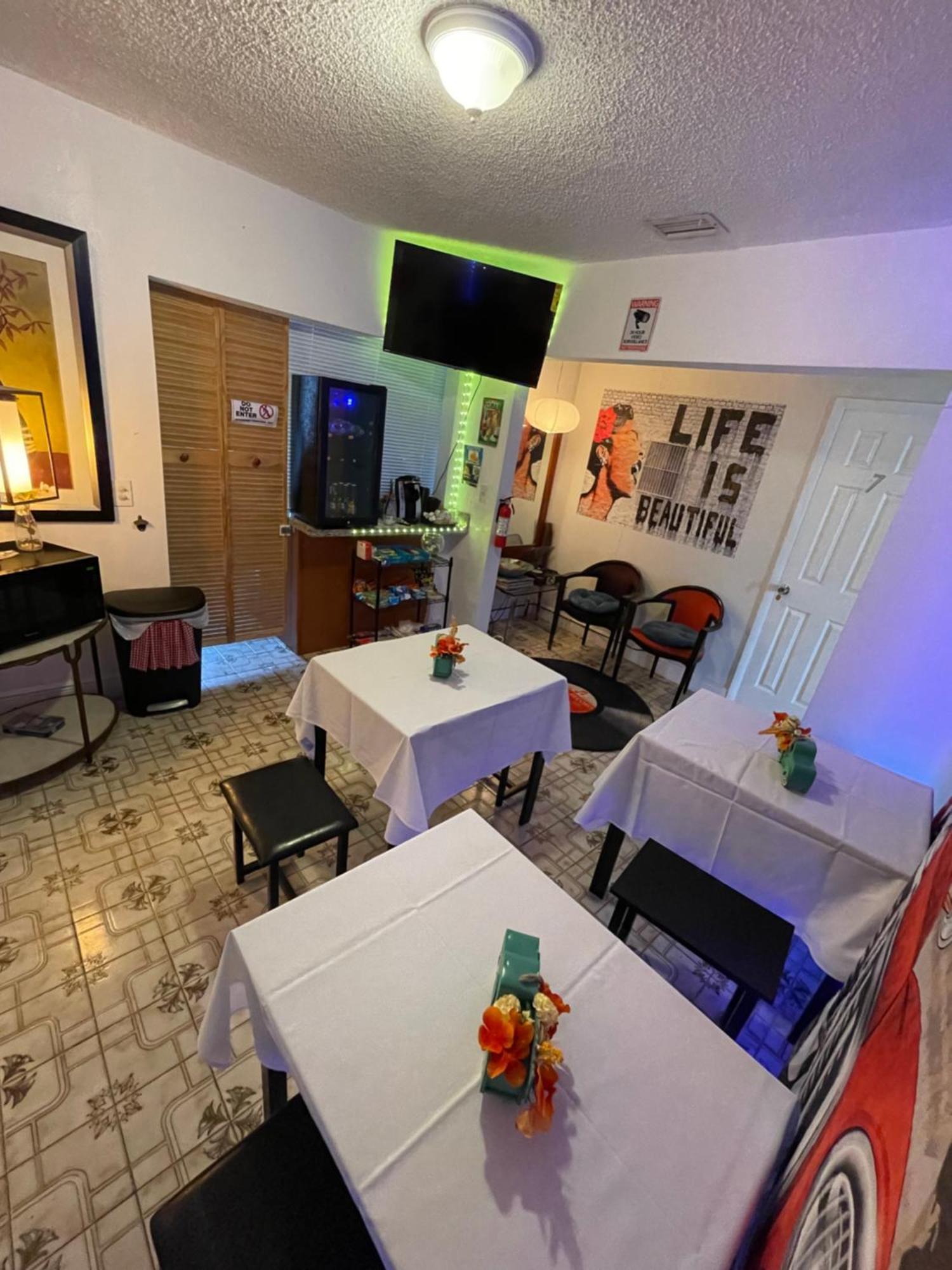 Habitacion Centrica Calle 8 Miami Kültér fotó